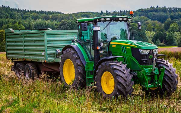 Advantages of specialty agricultural lubricants