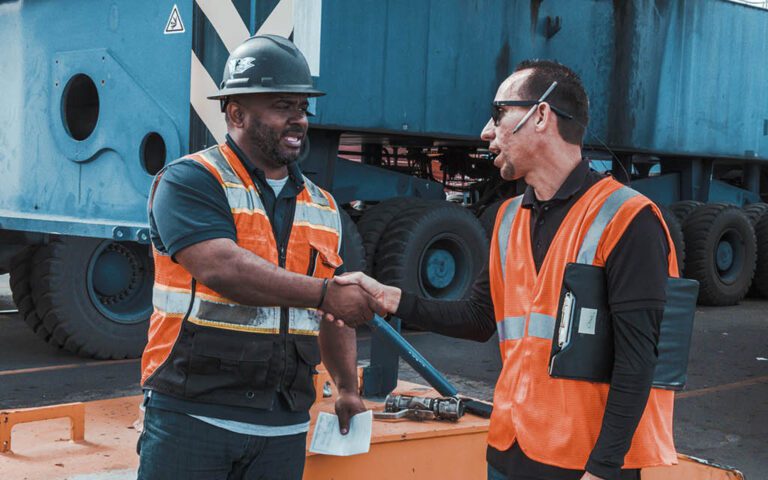 Venta de combustible gasolina y diésel en El Salvador